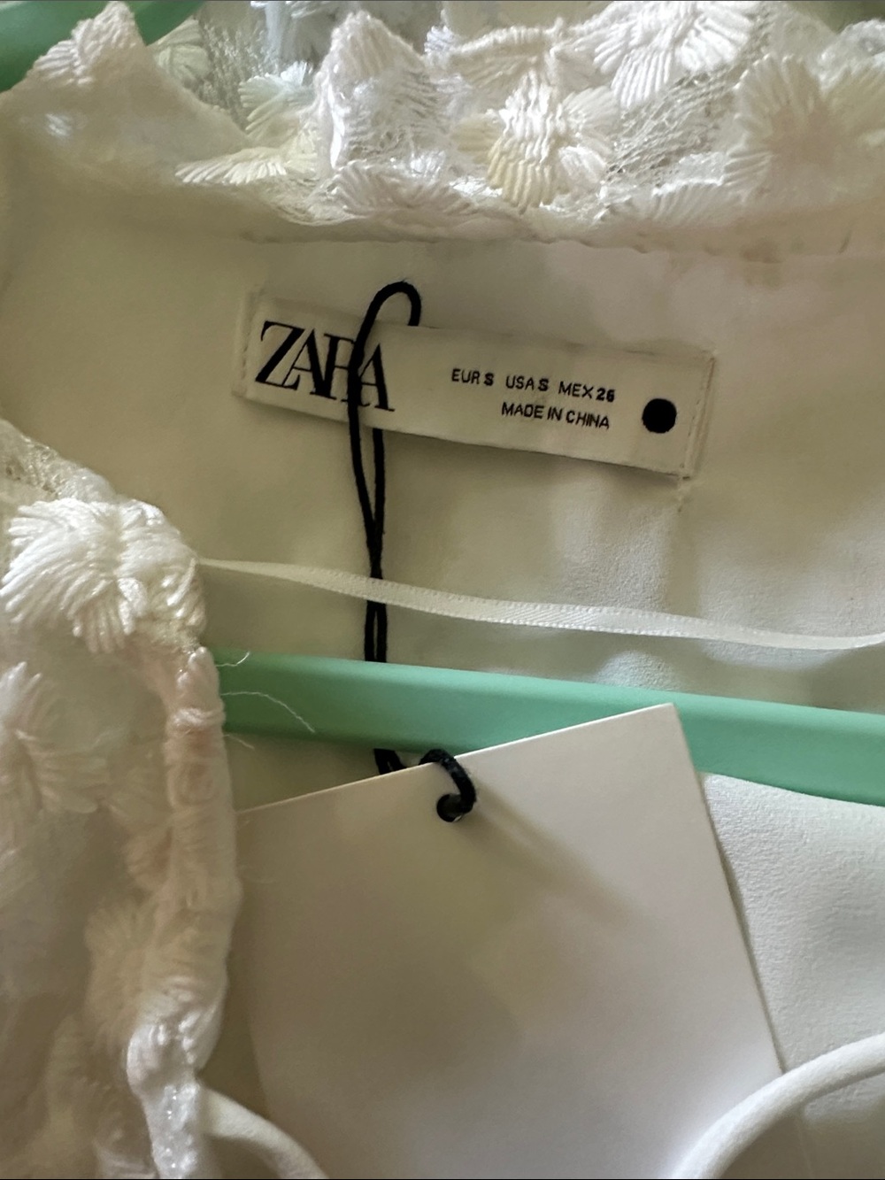 Zara White Floral Lace Tunic Dress - Picture 5 of 6